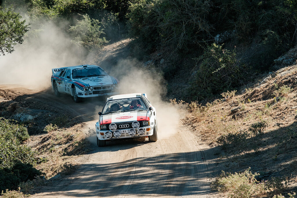 deux voitures sur des routes en toscane pendant le tournage du film race for glory, une audi quattro a1 et une lancia 037