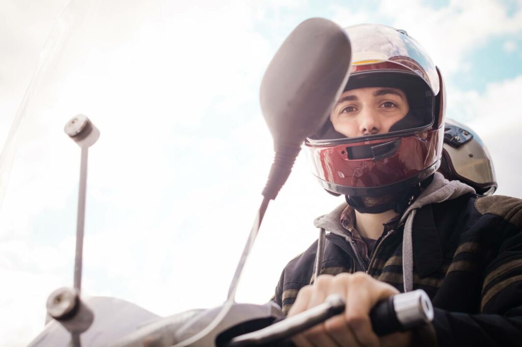 alt = préparation code moto épreuve examen théorique route conduire piloter ressources en ligne