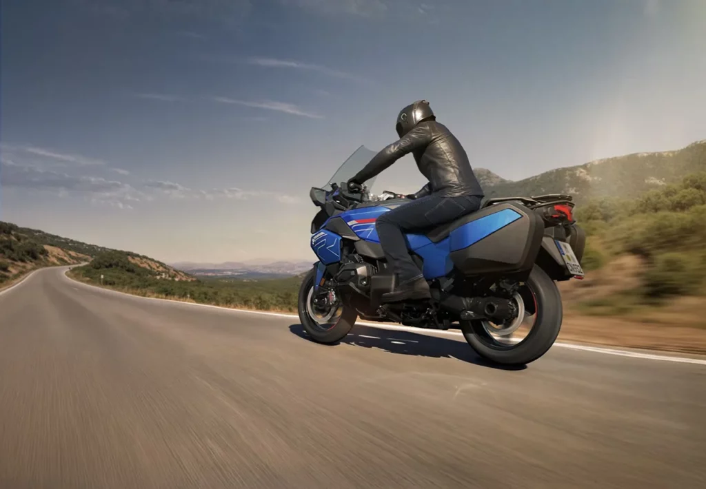 BMW R 1300 RT 2025 vue arriere