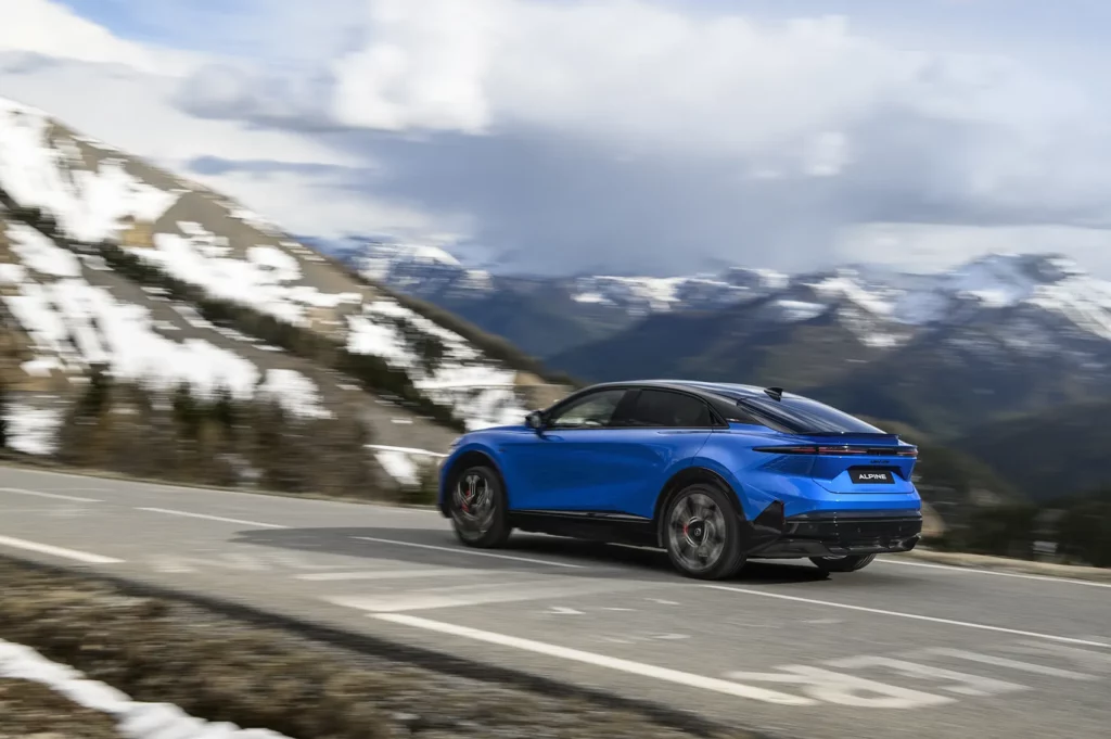 Alpine A390 profil arrière