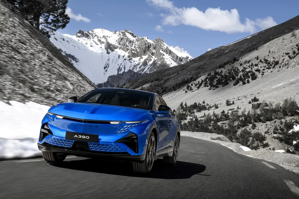 Alpine A390 trois quart avant