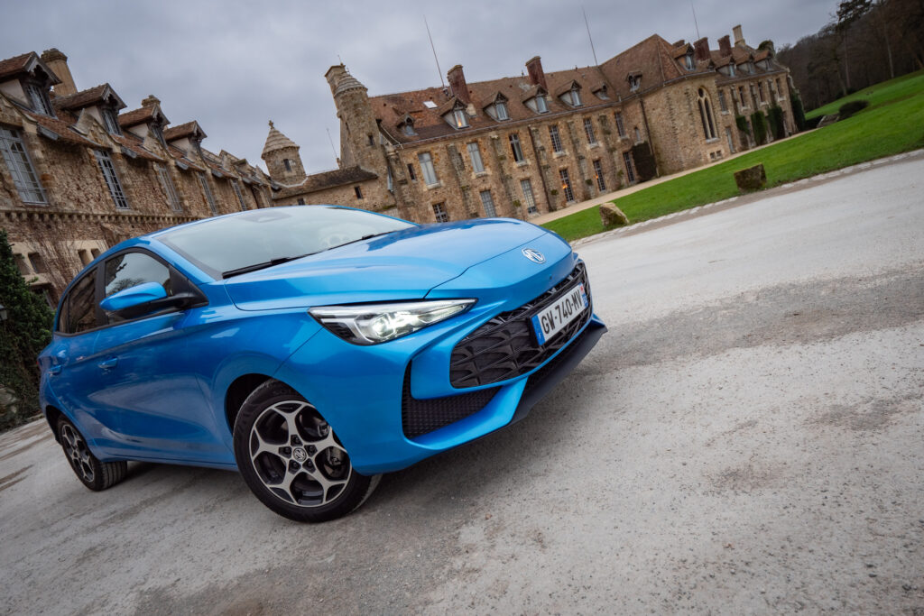 Essai MG3 Hybrid+ vue face avant