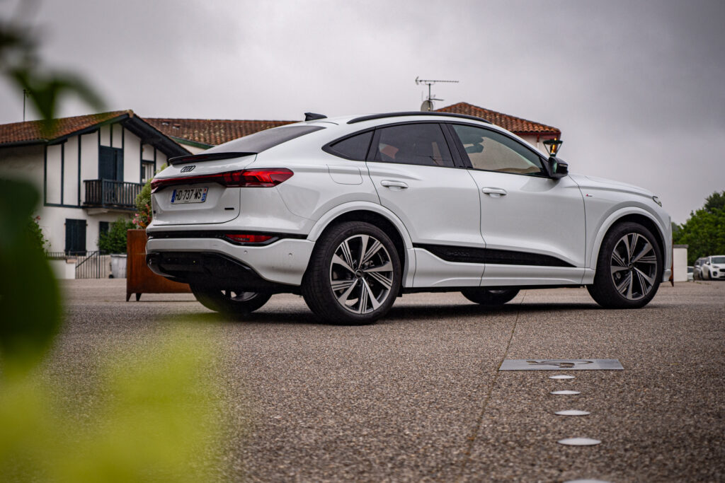 Essai Q6 Sportback e-tron Performance profil arrière