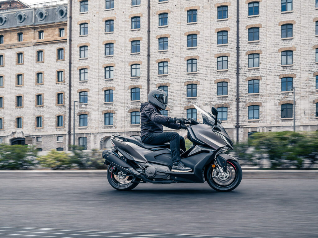 kymco AK Premium