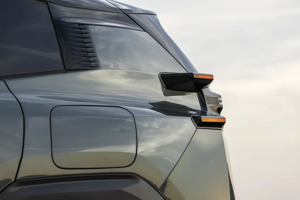 Essai c5 aircross électrique, Citroën ë-C5 Aircross, aileron dessins des feux arrière
