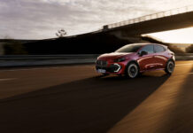 Essai Renault Clio hybrid E-Tech 160 : la reine des citadines perd-elle sa couronne ? renault clio 6 hybride trois quart avant route