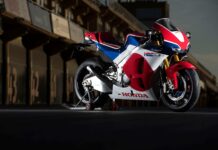 Il y a 10 ans, Honda vendait presque une vraie MotoGP pour la route… et personne n’a vraiment osé refaire ça depuis Honda RC213V-S